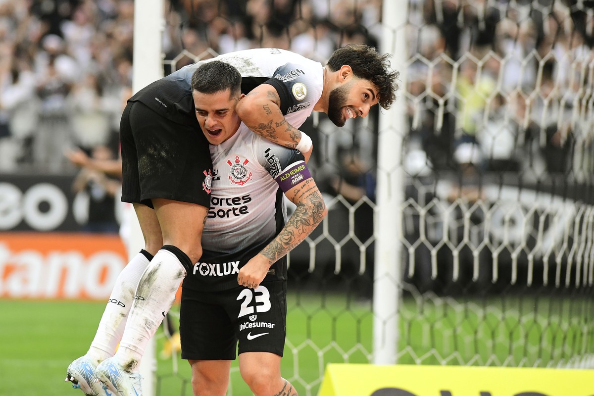 Corinthians avança rumo à permanência com mais uma vitória essencial.