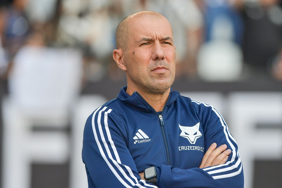 Leonardo Jardim; Botafogo x Cruzeiro — Foto: Thiago Ribeiro/AGIF