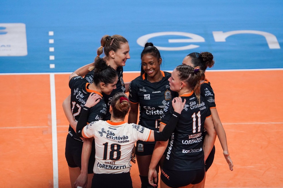 Osasco é semifinalista da Superliga Feminina de vôlei — Foto: Divulgação/@carol_fotografia
