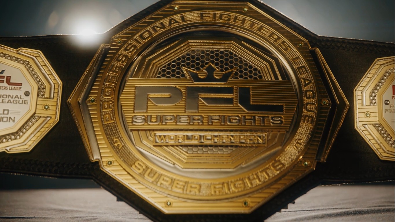 PFL revela cinturão para Ngannou x Problema e Cyborg x Larissa | Ge