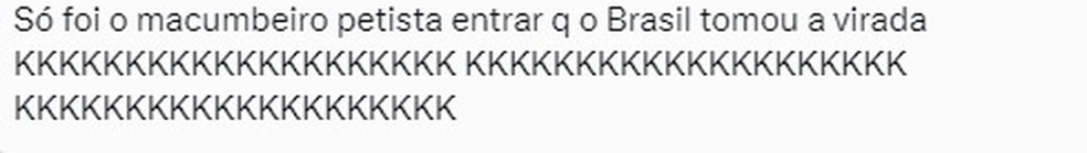 Paulinho sofre intoler&acirc;ncia religiosa nas redes socias ap&oacute;s entrar em campo pela Sele&ccedil;&atilde;o &mdash; Foto: Reprodu&ccedil;&atilde;o/Redes Sociais