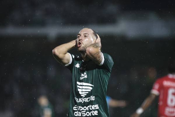 Rescisão, venda... Cruzeiro define futuro de jogadores emprestados; veja destinos