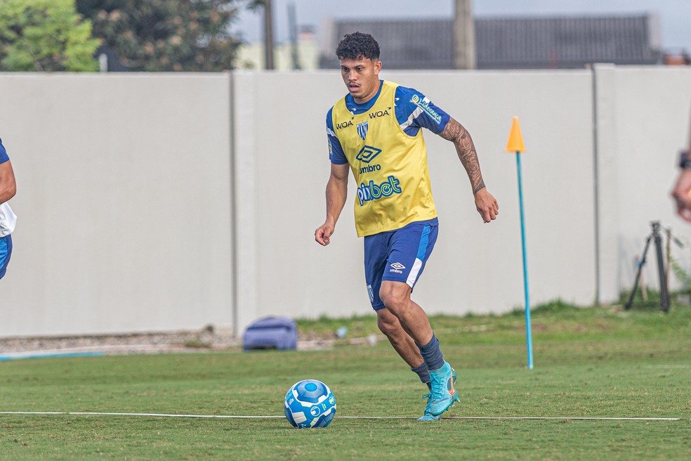 Igor Dutra durante treino do Avaí  — Foto: Leandro Boeira/Avaí F. C.