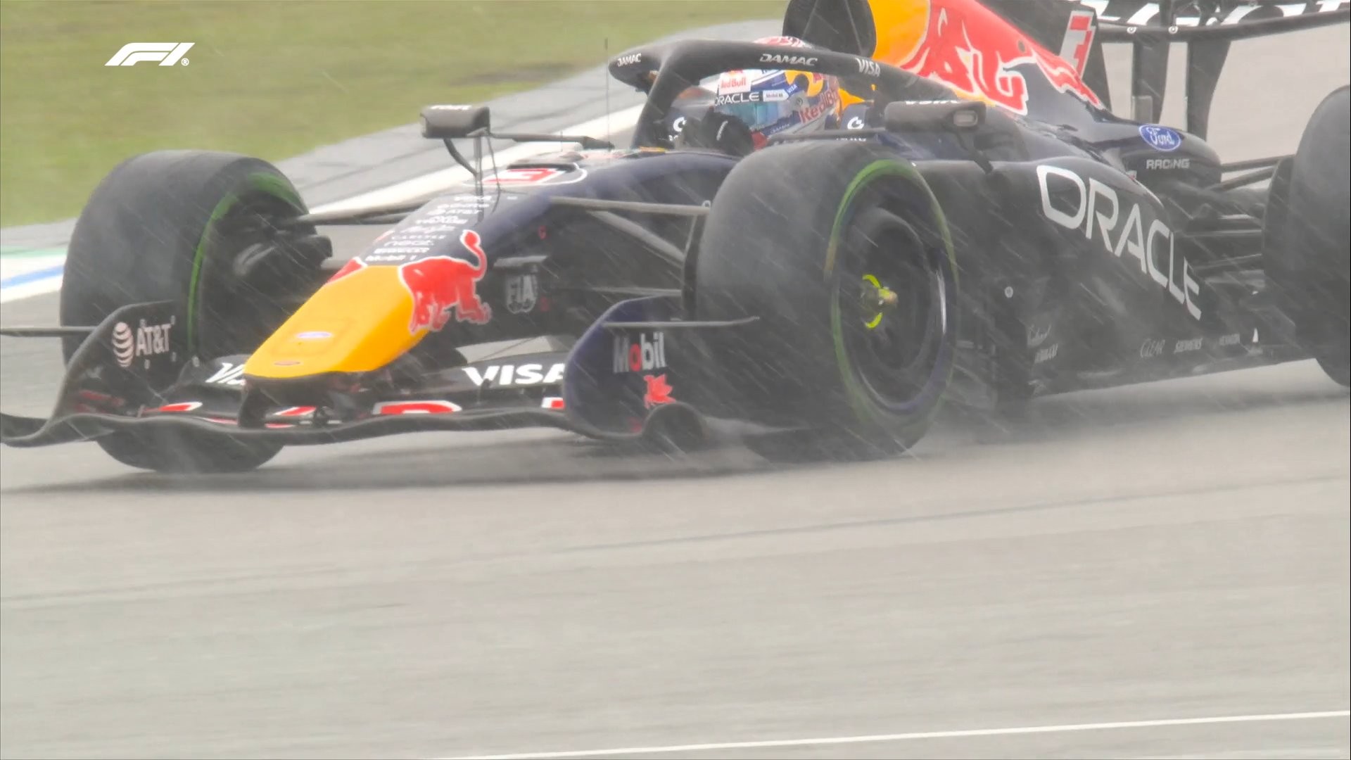 SIGA o GP do Bahrein na Malásia: Verstappen é pole