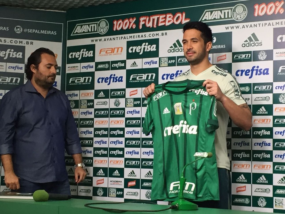 Apresentação de Luan no Palmeiras, em 2017 — Foto: Felipe Zito