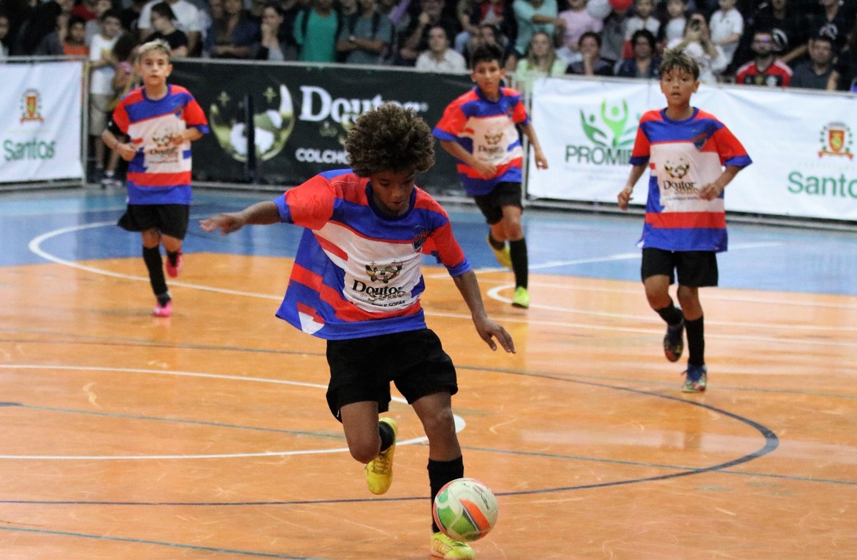 Annonce des horaires de la finale de la 19e Coupe TV Tribuna de Futsal |  école de futsal tribune tv cup