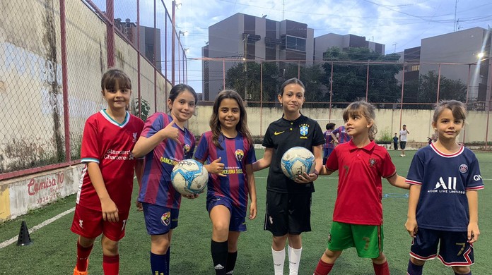 Play like a girl: chegou a década do futebol feminino?