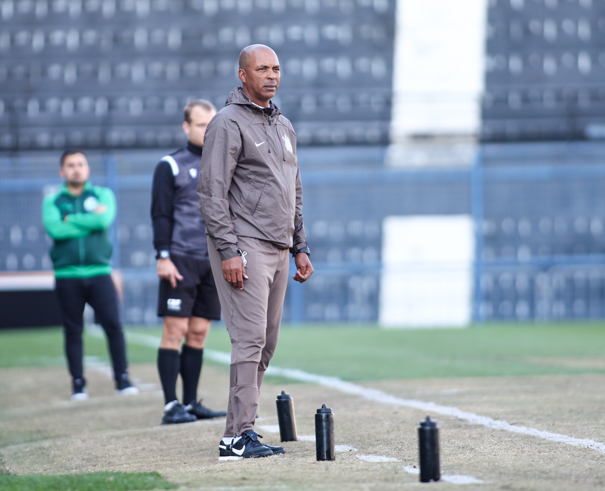 Corinthians dispensa técnico Orlando Ribeiro da equipe sub-20