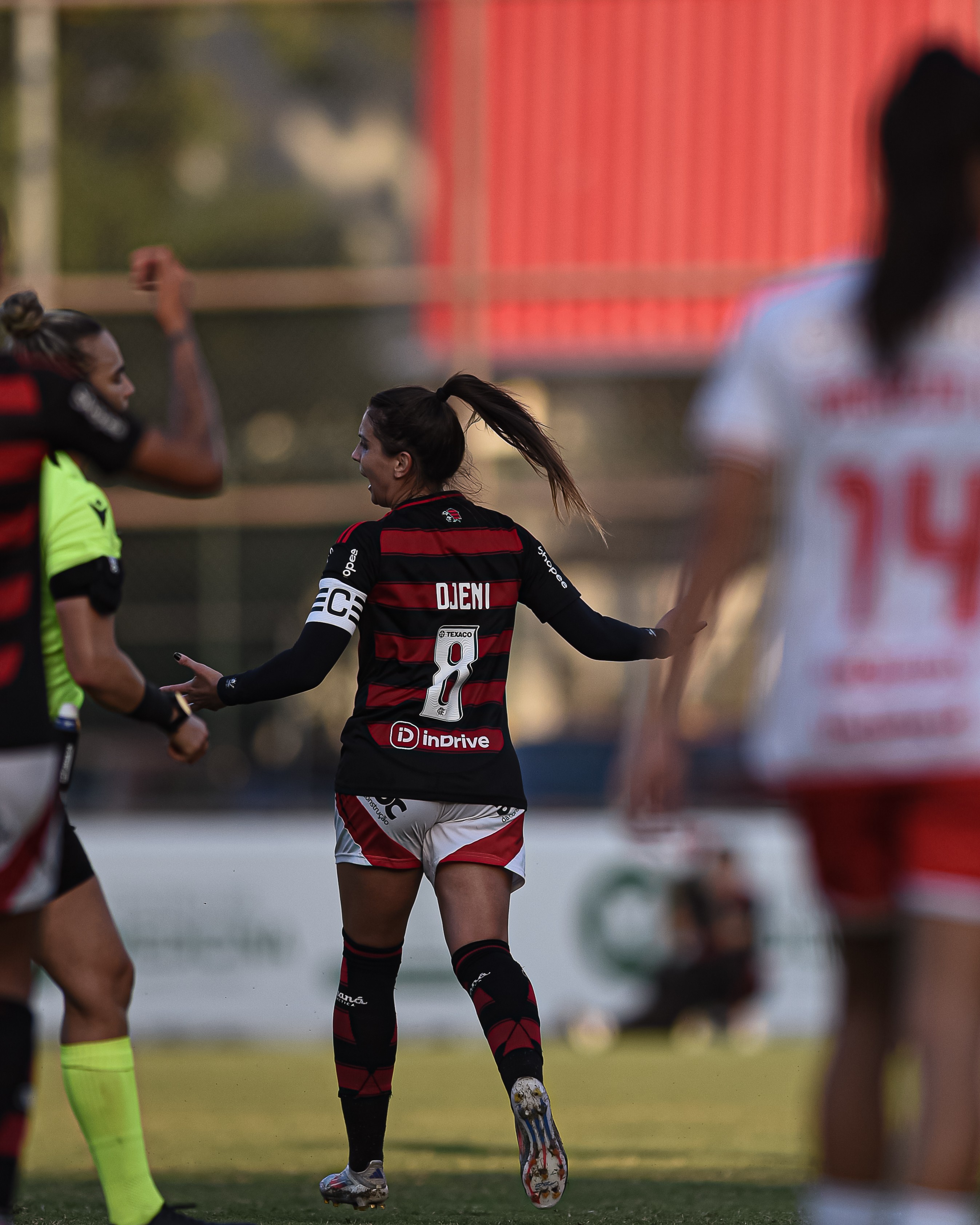 Flamengo retorna ao mata-mata e Djeni cobra evolução da CBF no futebol feminino