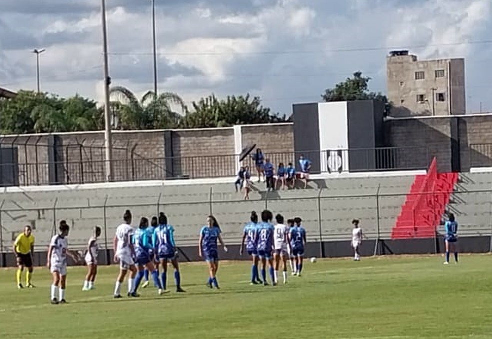 Grêmio goleia Cresspom no Campeonato Brasileiro Feminino Sub-17