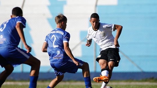 Corinthians atropela o Ecus por 12 a 1 no Paulista sub-20; União Suzano vence clássico regional