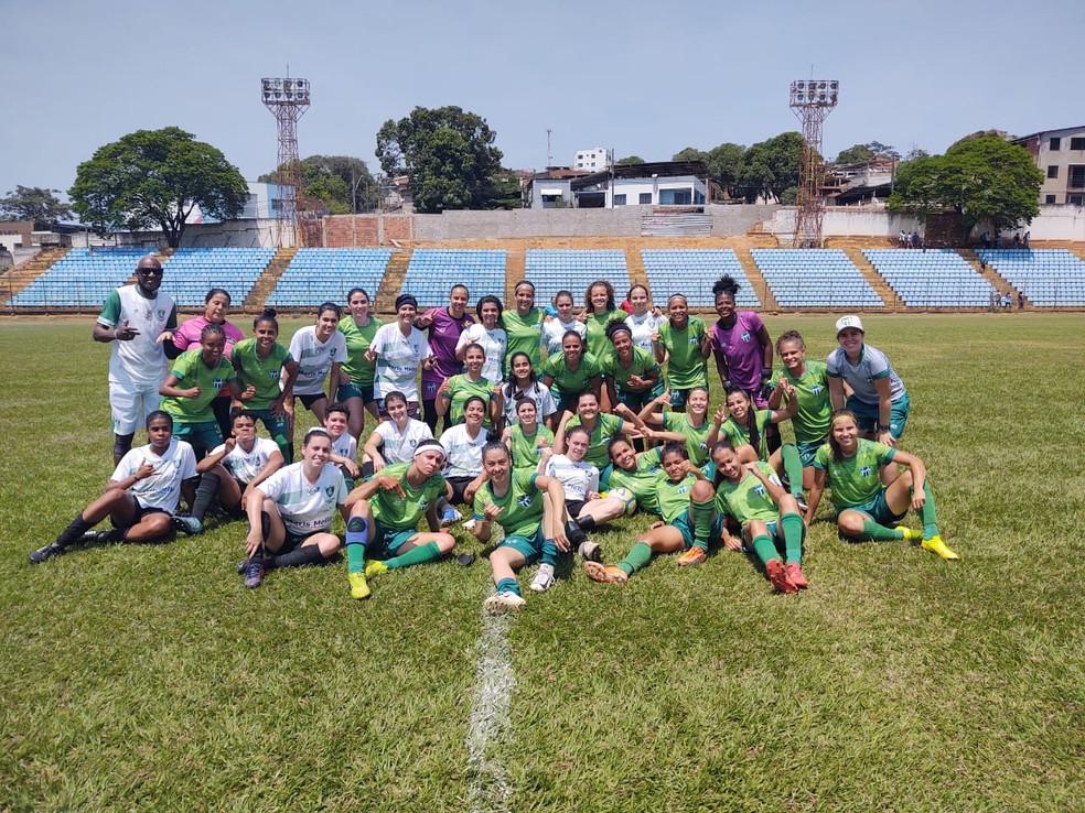 Ideal Futebol Clube goleia em amistoso contra a escolinha de futebol do  América Divinópolis, grande minas vales