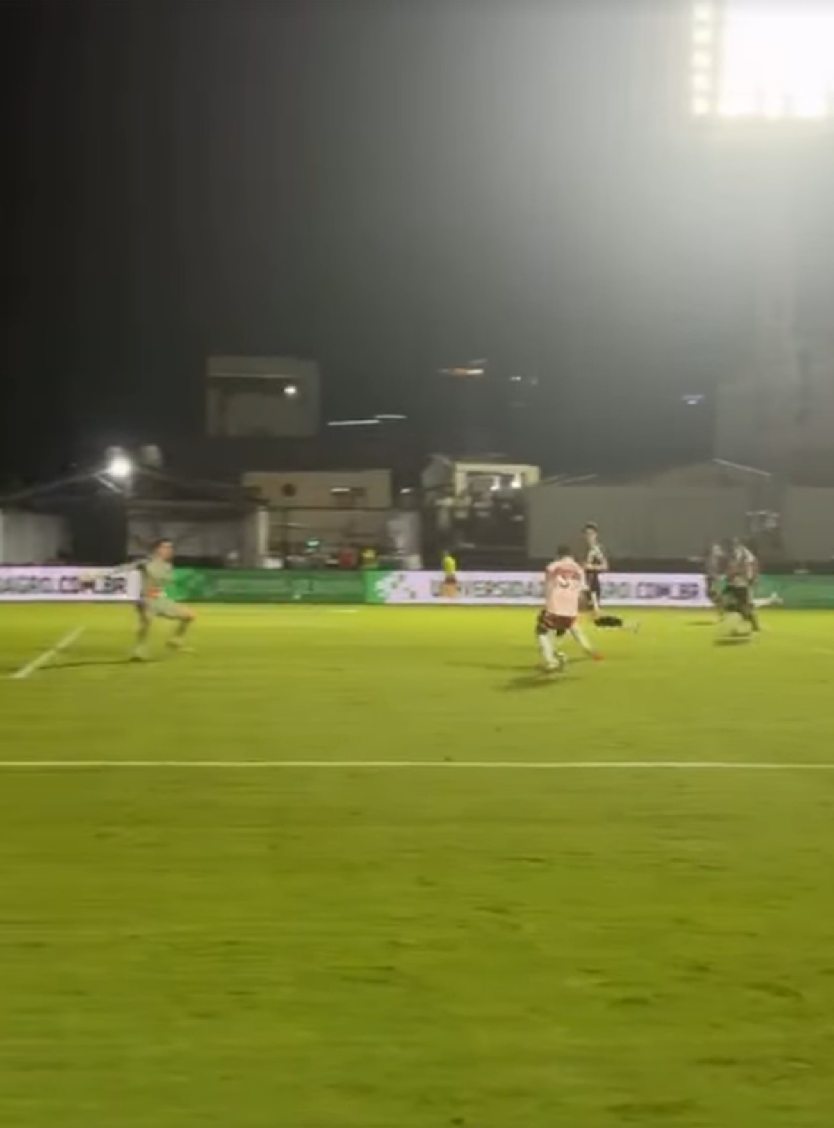 Albino fica no banco do CRB na vitória sobre o Athletic