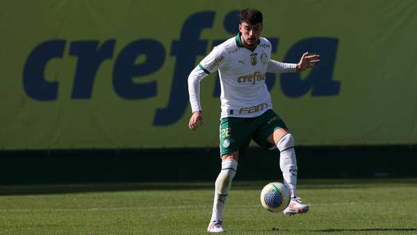 Piquerez permanece e Palmeiras terá menos desfalques durante a Copa América.