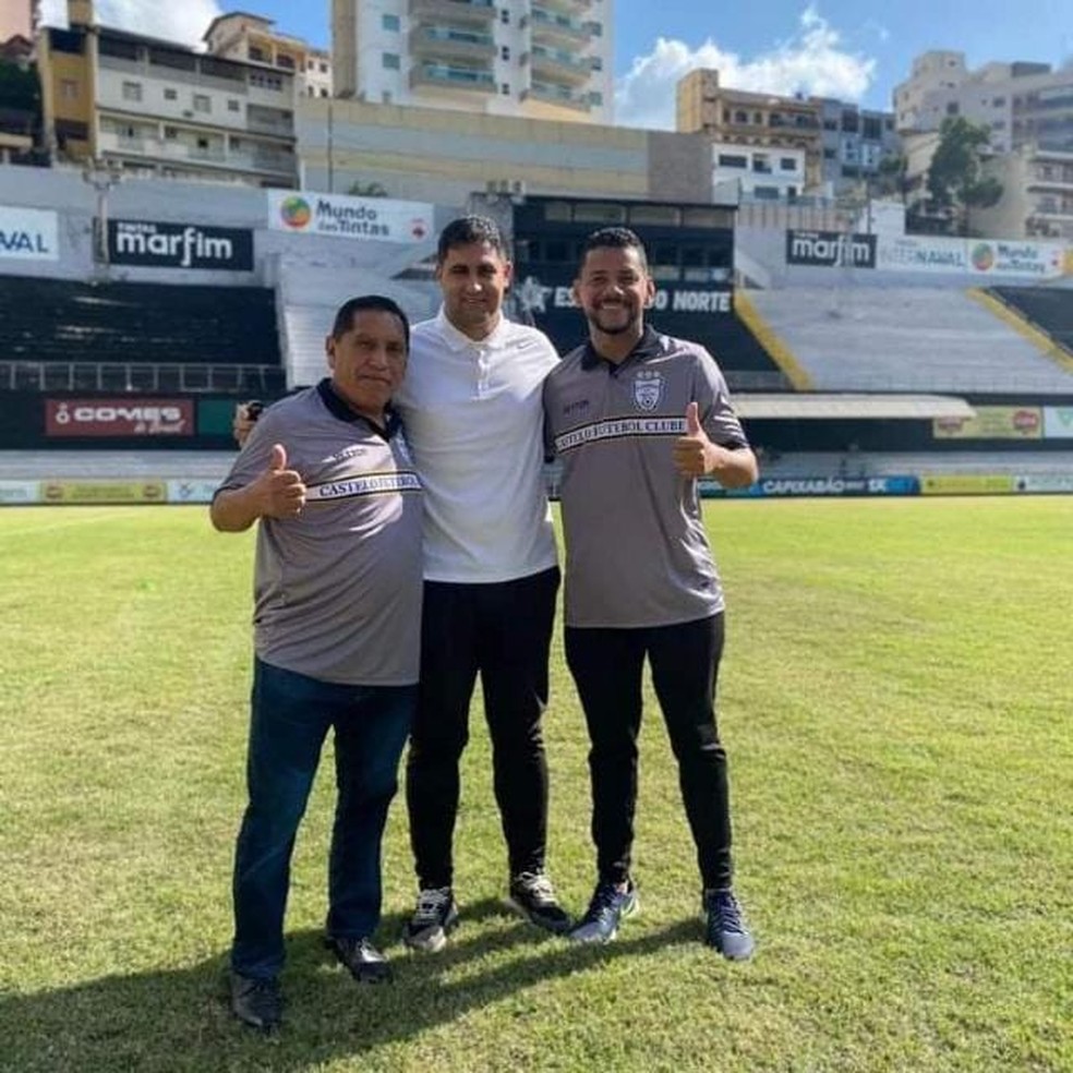 Marco Silva (C) é português e será treinador do Plácido de Castro em 2024 — Foto: Divulgação/Plácido de Castro FC