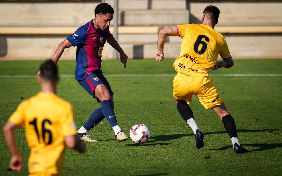 Vitor Roque, pré-temporada no Barcelona
