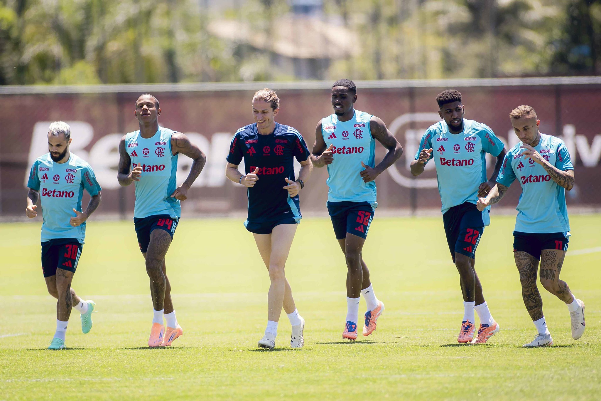 Flamengo define data para reapresentação do elenco em meio a expectativas de mudança e reforços