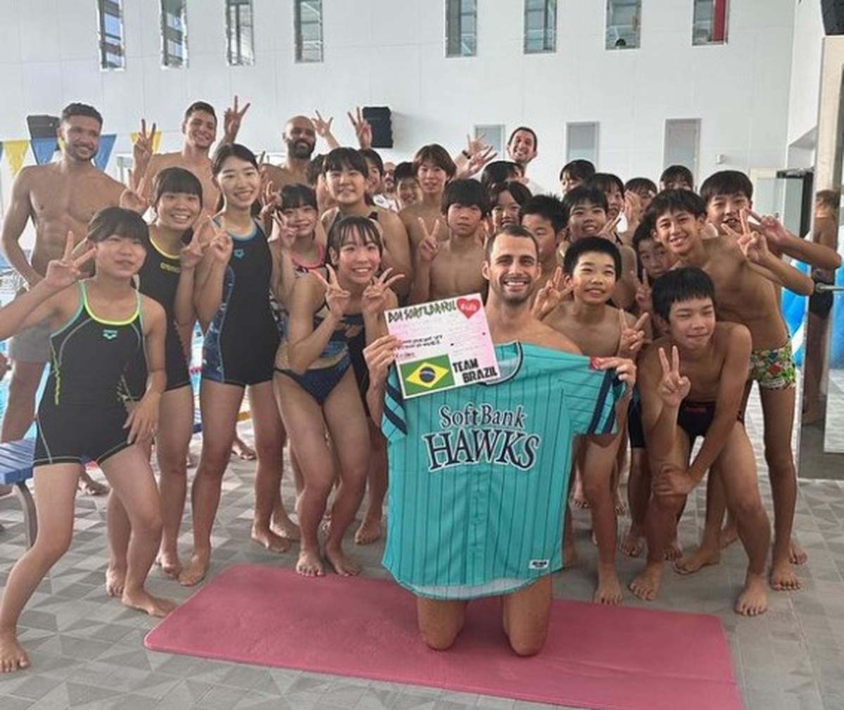水泳「Brazil」が福岡世界選手権で日本のファンに大ヒット | 水泳