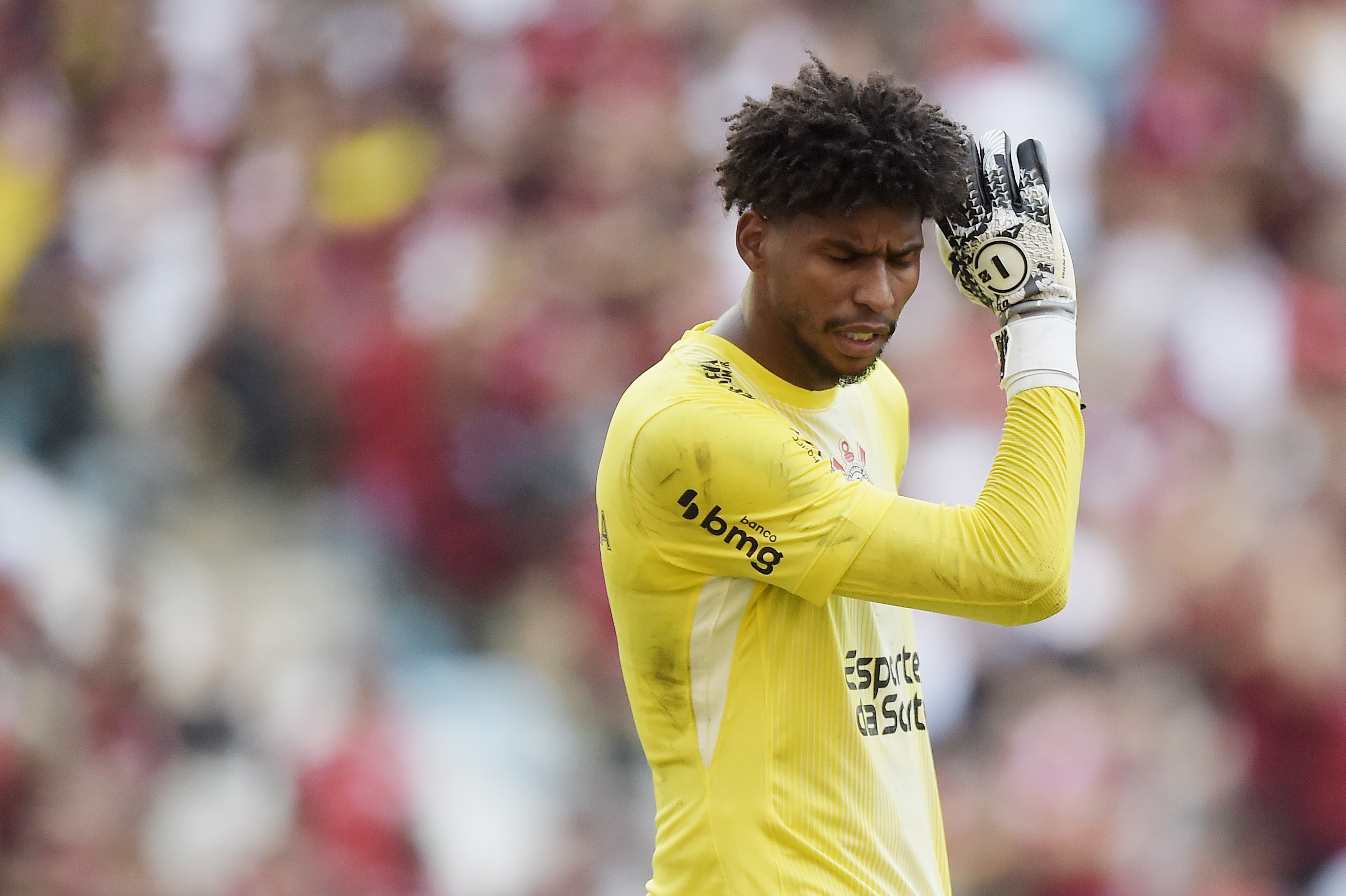 CRITICOU: Hugo Souza destaca falta de atitude do Corinthians em jogo contra Flamengo
