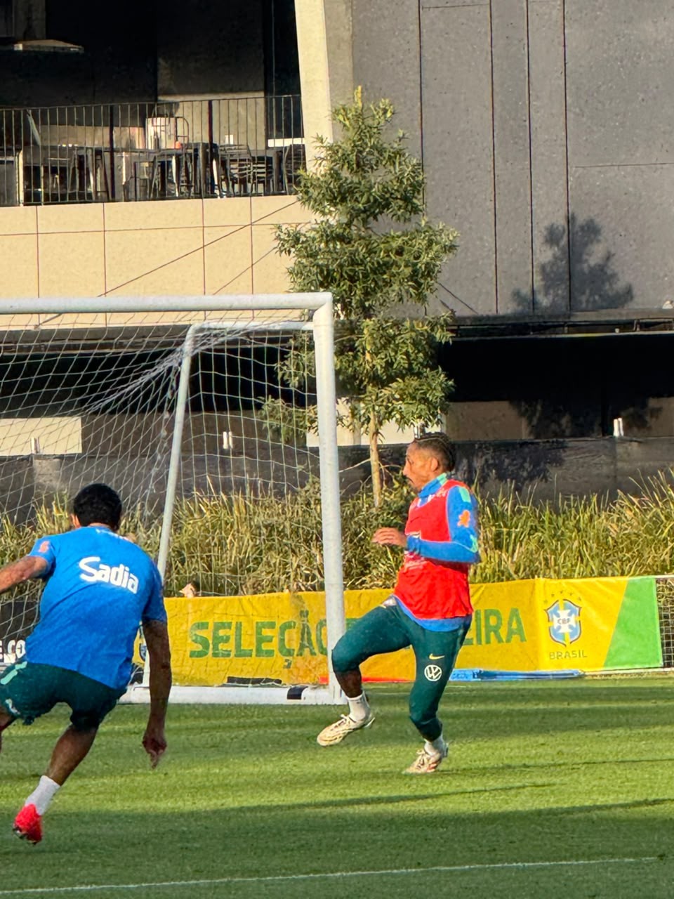 Escalação da Seleção: com grupo completo, Ancelotti mantém mistério sobre time que vai pegar a Austrália