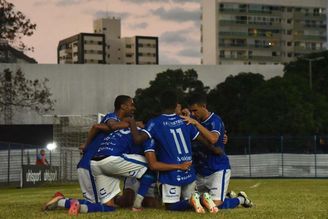 Foguete celebra triunfo do Vitória-ES na Série D e desabafa: “precisávamos dessa vitória”