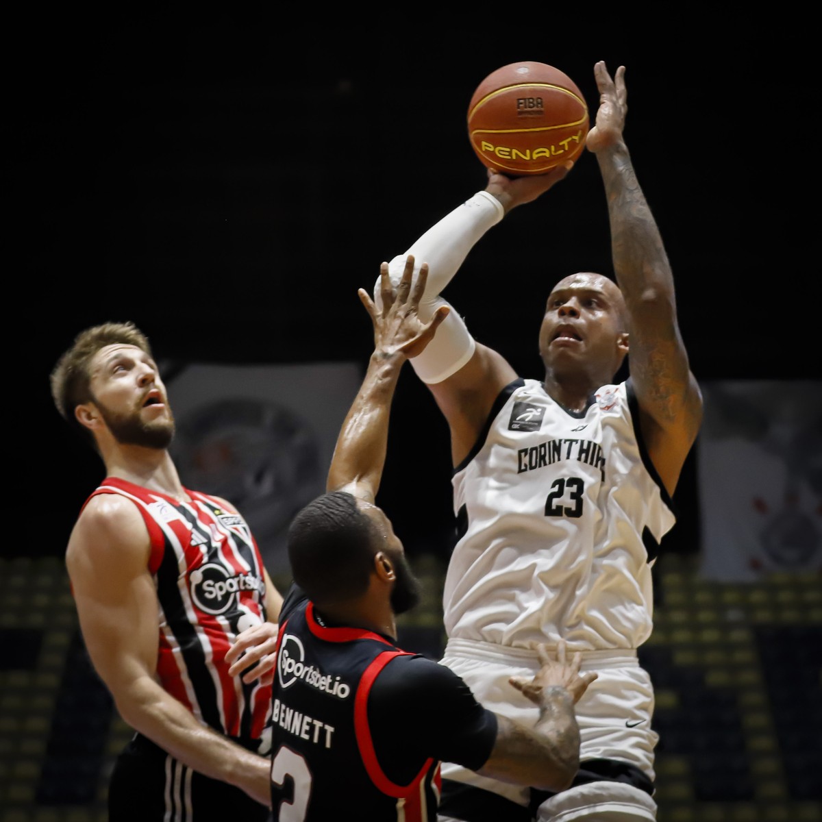 Il Corinthians batte il San Paolo e interrompe il filotto di vittorie consecutive contro il rivale in National League |  nbb