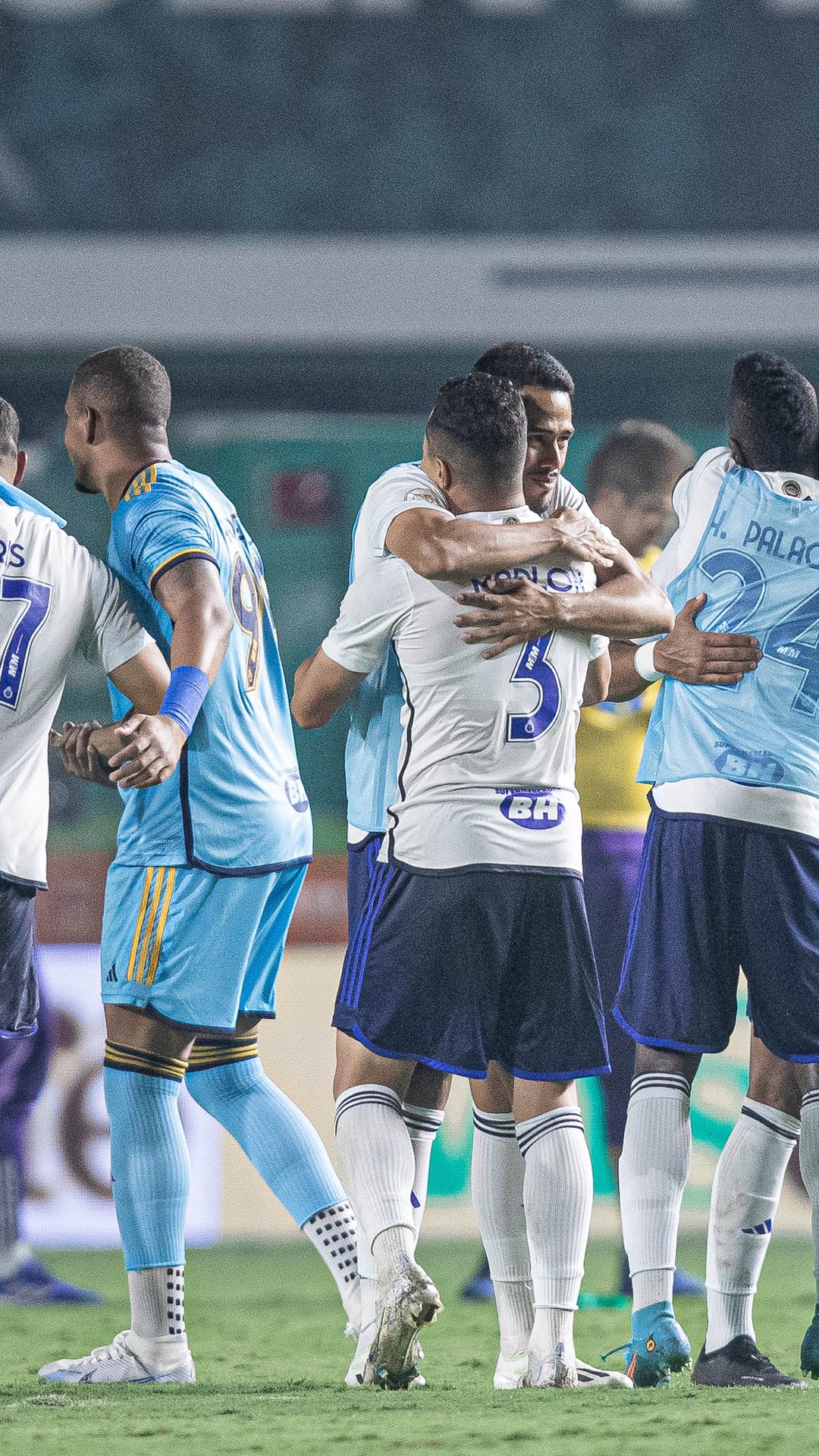 Marlon desabafa após empate do Cruzeiro contra o América-MG: 'Desempenho  está sendo patético
