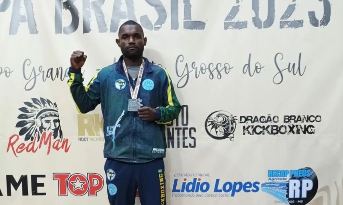 「THE MATCH 2022」WINNER Yogibo THE MATCH 2022」WINNER Yogibo 2022 Prizm World Cup Qatar Ike Ugbo