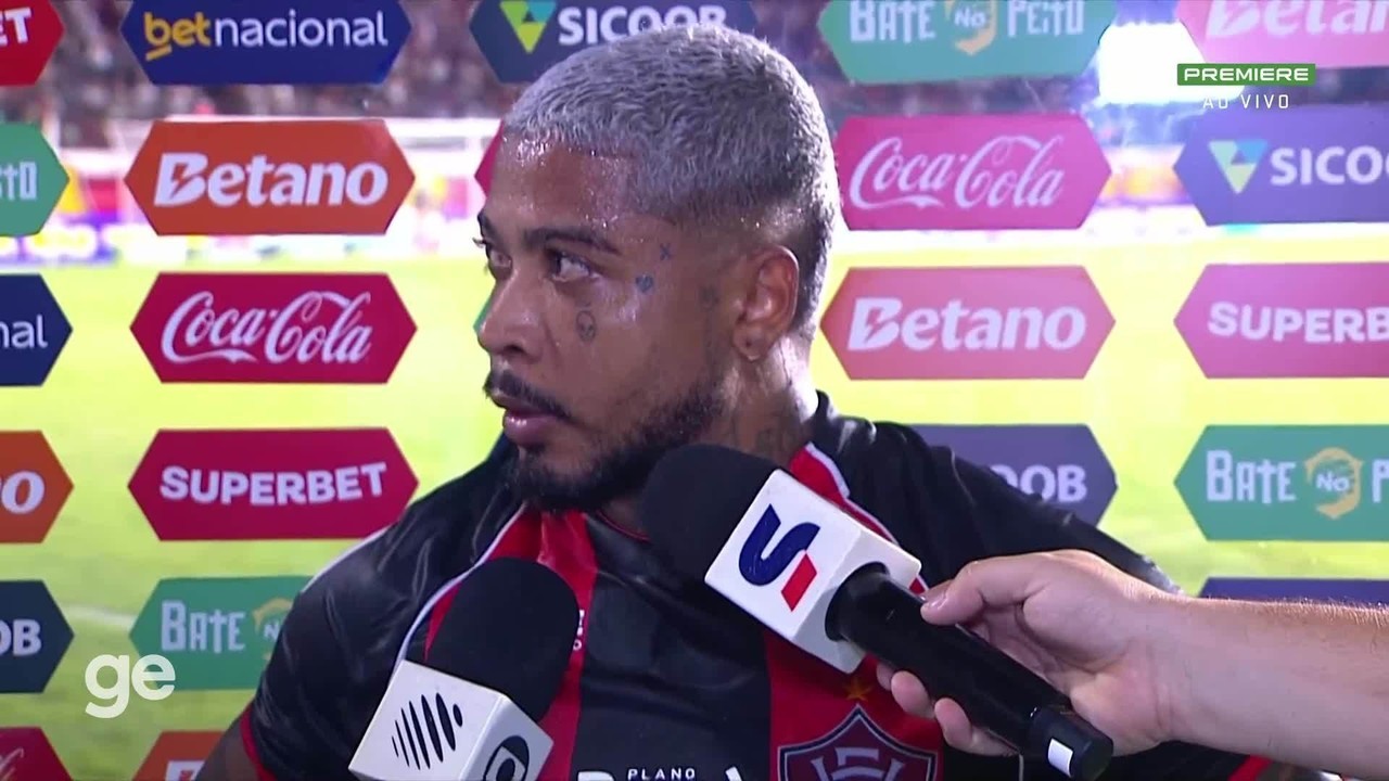 Marinho desabafa após Vitória perder clássico para o Bahia: "Me dá raiva"