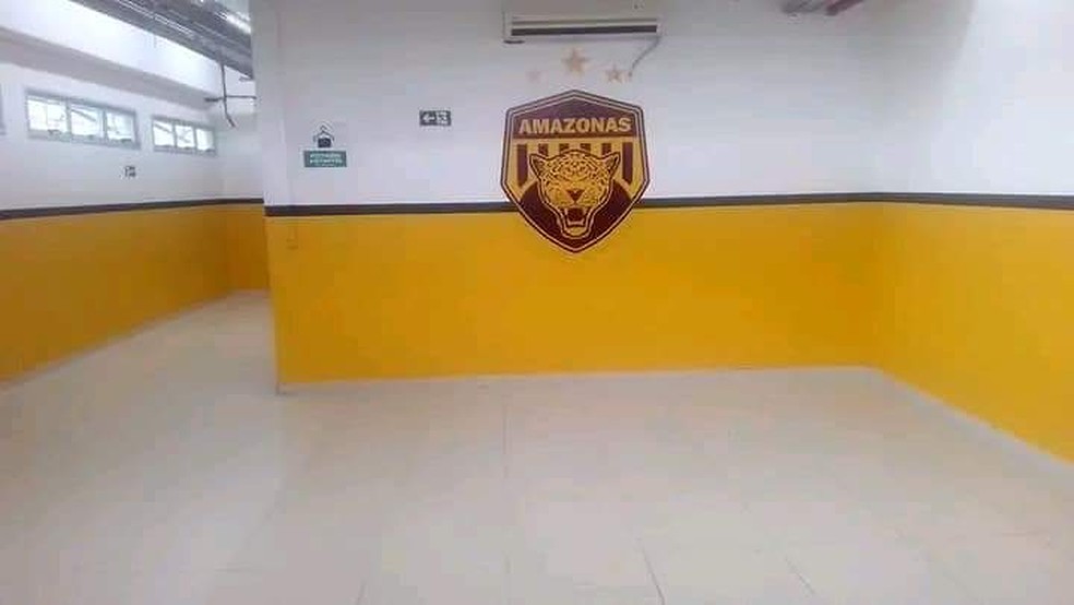 Vesti&aacute;rio est&aacute;dio Carlos zamith &mdash; Foto: Divulga&ccedil;&atilde;o
