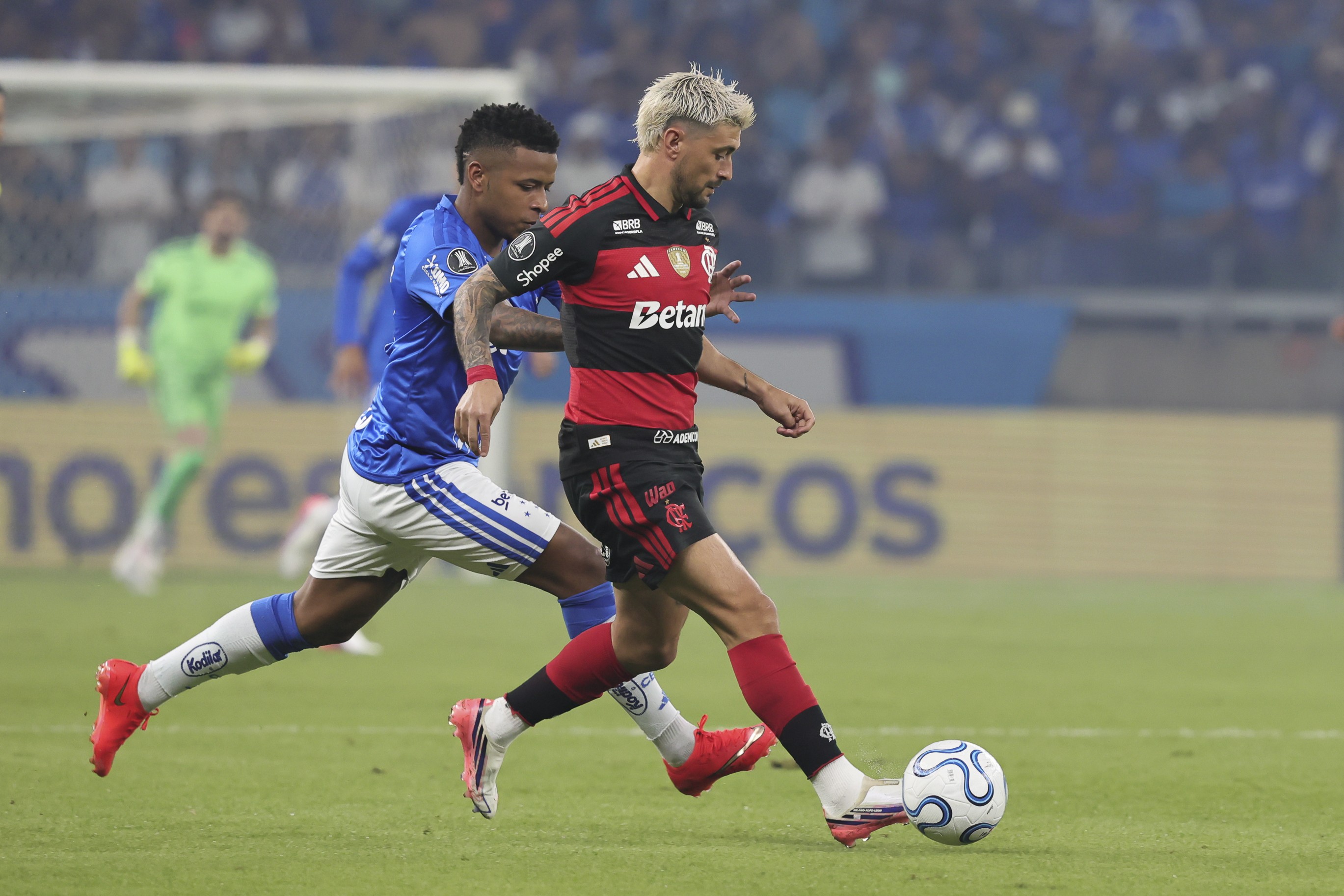 Cruzeiro e Flamengo se encontram na Libertadores com retrospecto favorável aos mineiros