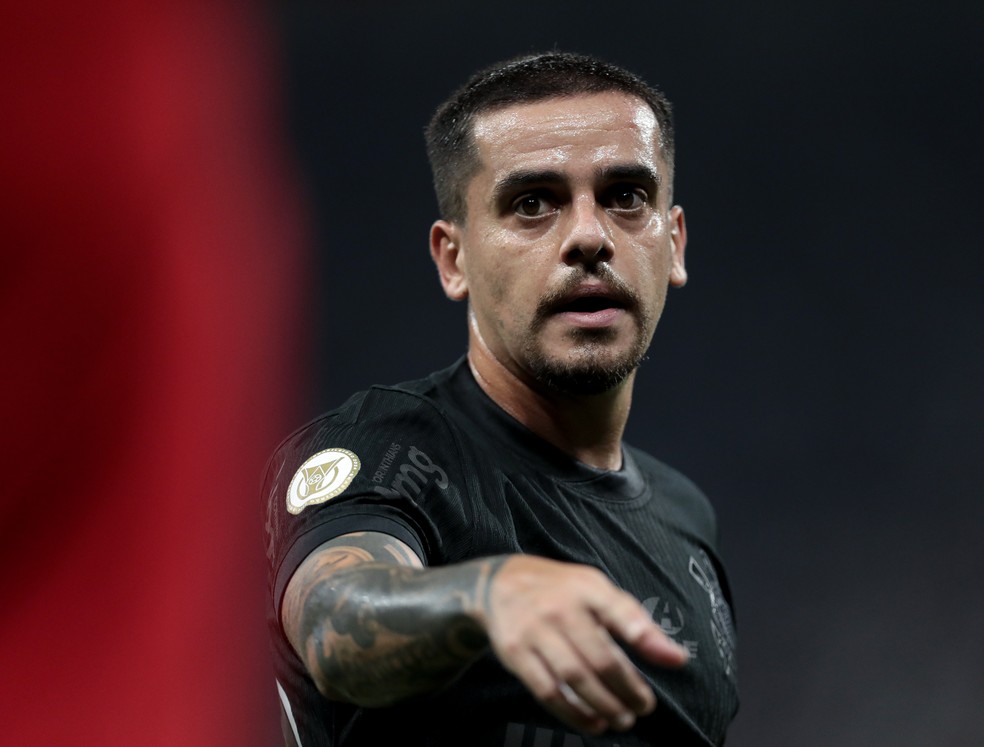 Fagner recebeu elogios de Ramón Díaz. lateral volta a campo nesta terça-feira — Foto: Rodrigo Coca/Agência Corinthians