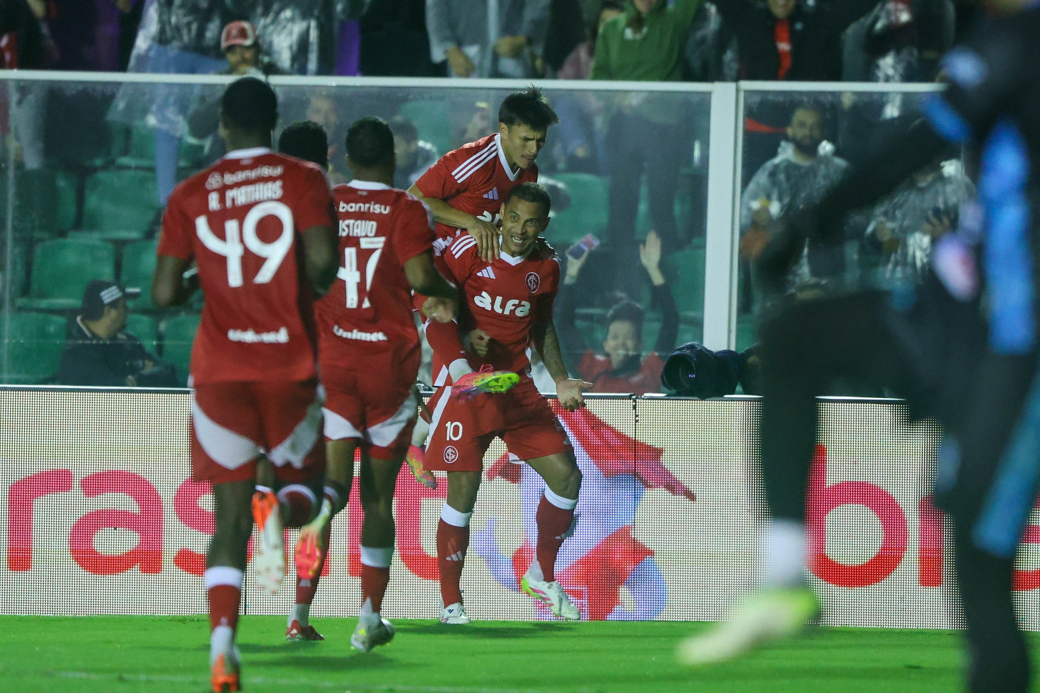 Alan Patrick lidera participações em gols no Brasil