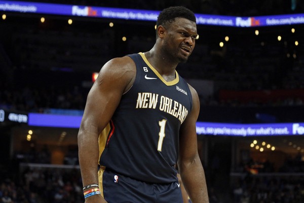 NBA: Zion desfalca os Pelicans, sensação da temporada, por três