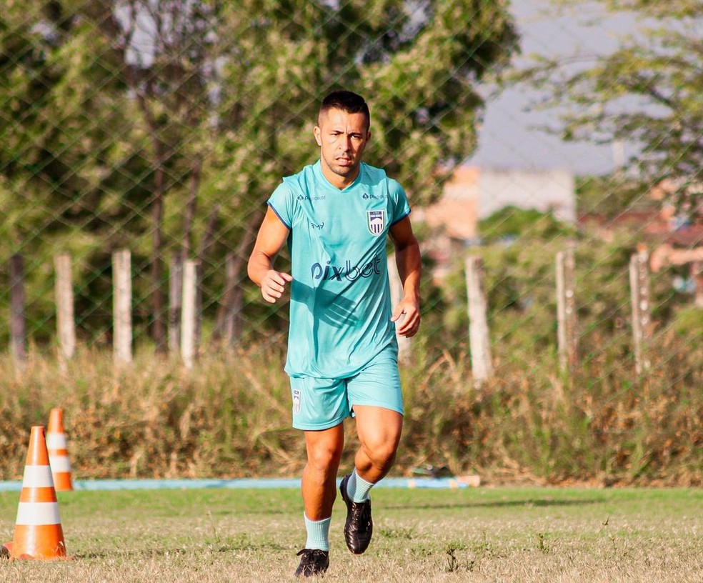 Serra Branca foi o primeiro time que irá disputar o Paraibano de 2024 a iniciar a sua pré-temporada — Foto: Samy Oliveira / Serra Branca