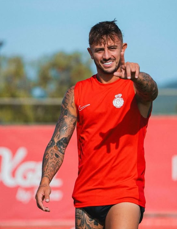 Atlético-MG faz proposta por lateral direito do Mallorca