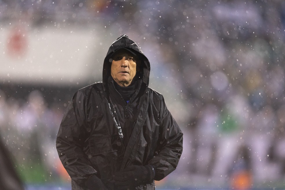 Renato Portaluppi em vitória do Grêmio — Foto: Liamara Polli/Grêmio