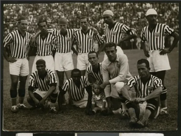 Título de 1937: politicagem nos bastidores emperrando a oficialização do  título do Galo