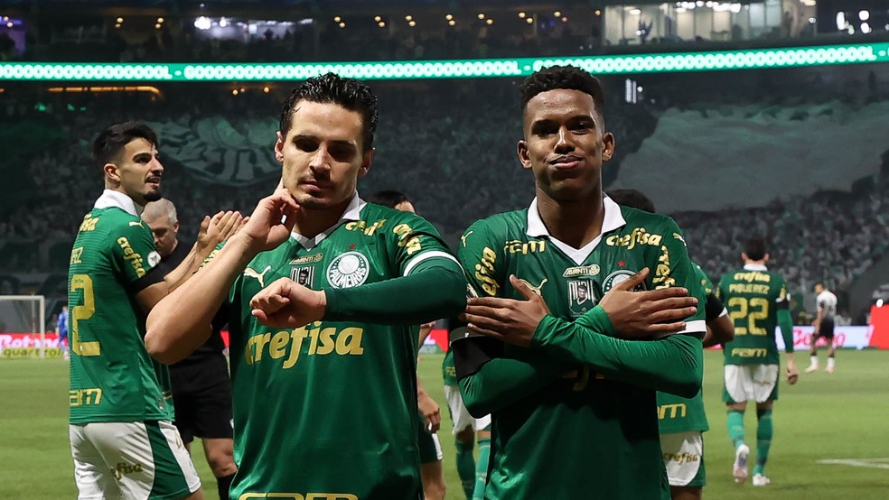 DESTAQUES DO VERDÃO! Veiga e Estêvão lideram Palmeiras na reta final do Brasileirão