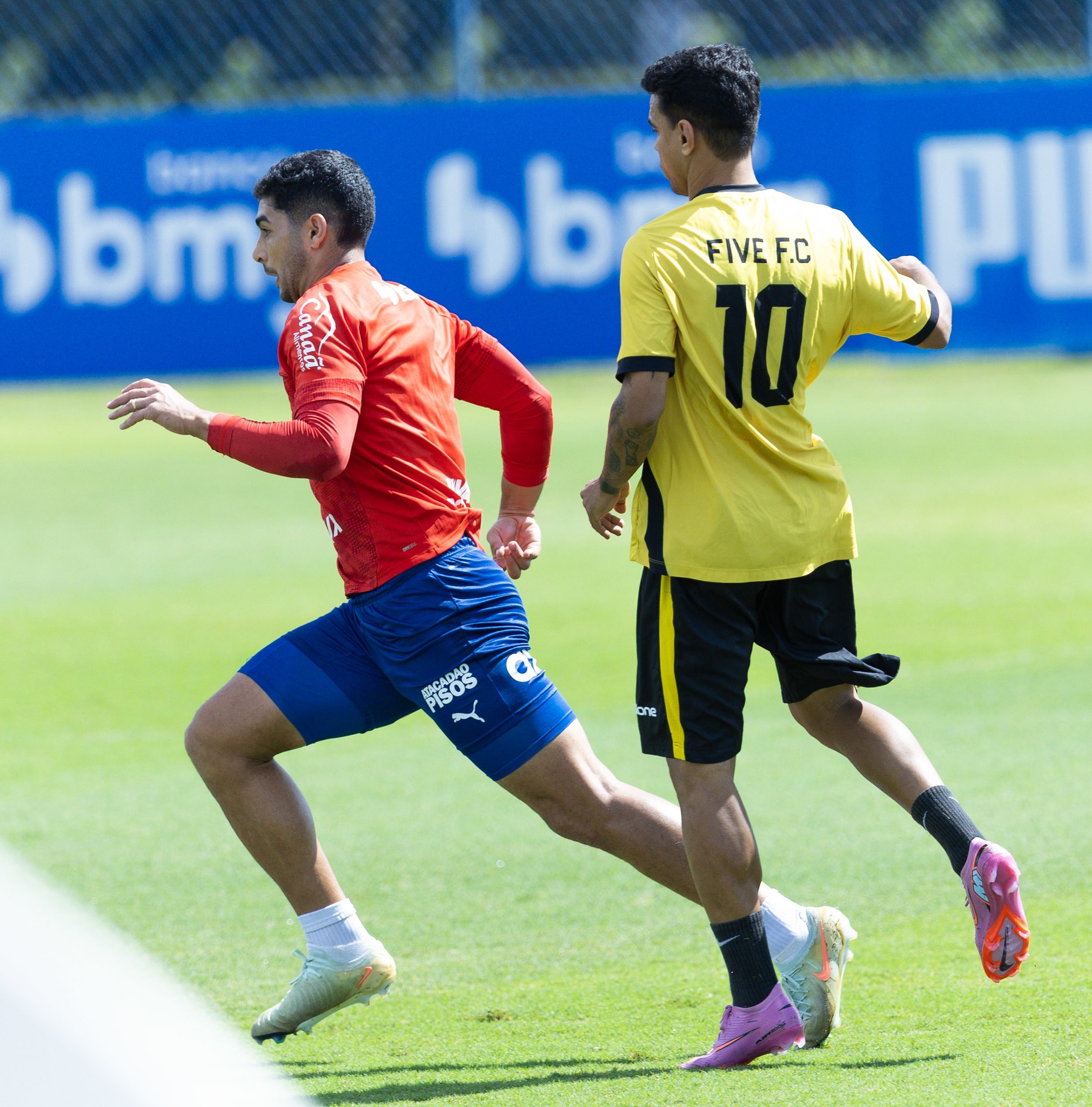 Bahia vence Five FC por 2 a 1 com gols de David Martins e Kauê Furquim em jogo-treino