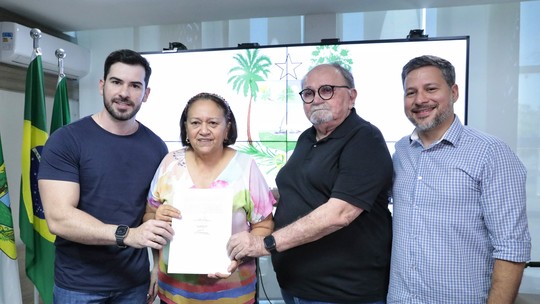 Governadora do RN e prefeitobig brother brasil betanoNatal assinam  declaraçãobig brother brasil betanointeresse para sediar Copa do Mundo Feminina