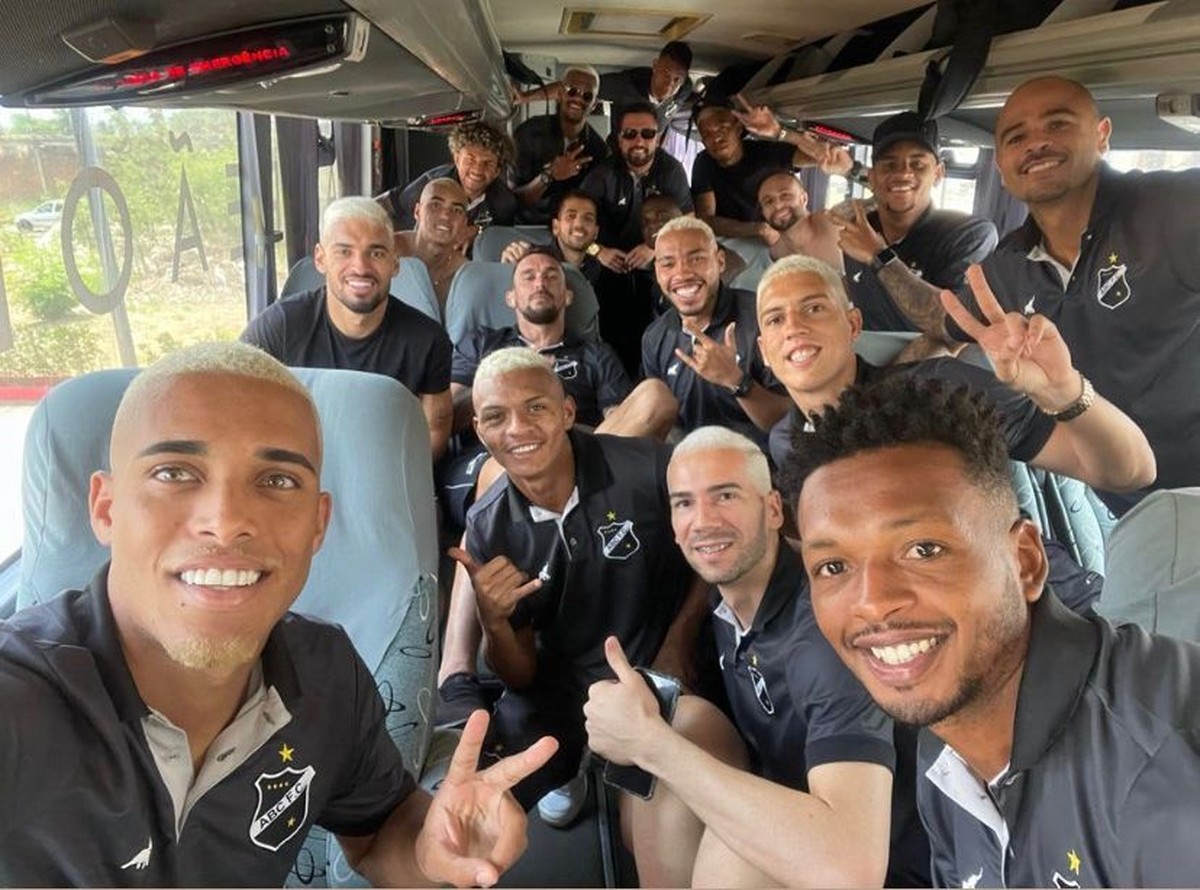 ABC relaciona 19 jogadores para primeira semifinal contra a ...
