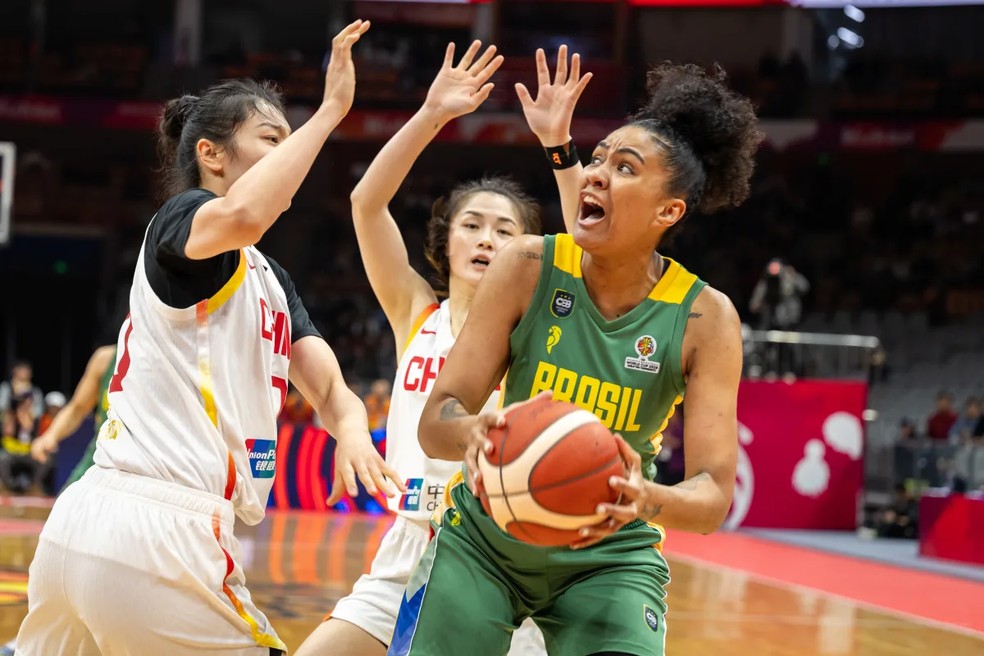 Brasil perde para a China e está fora do Mundial feminino de basquete — Foto: Fiba