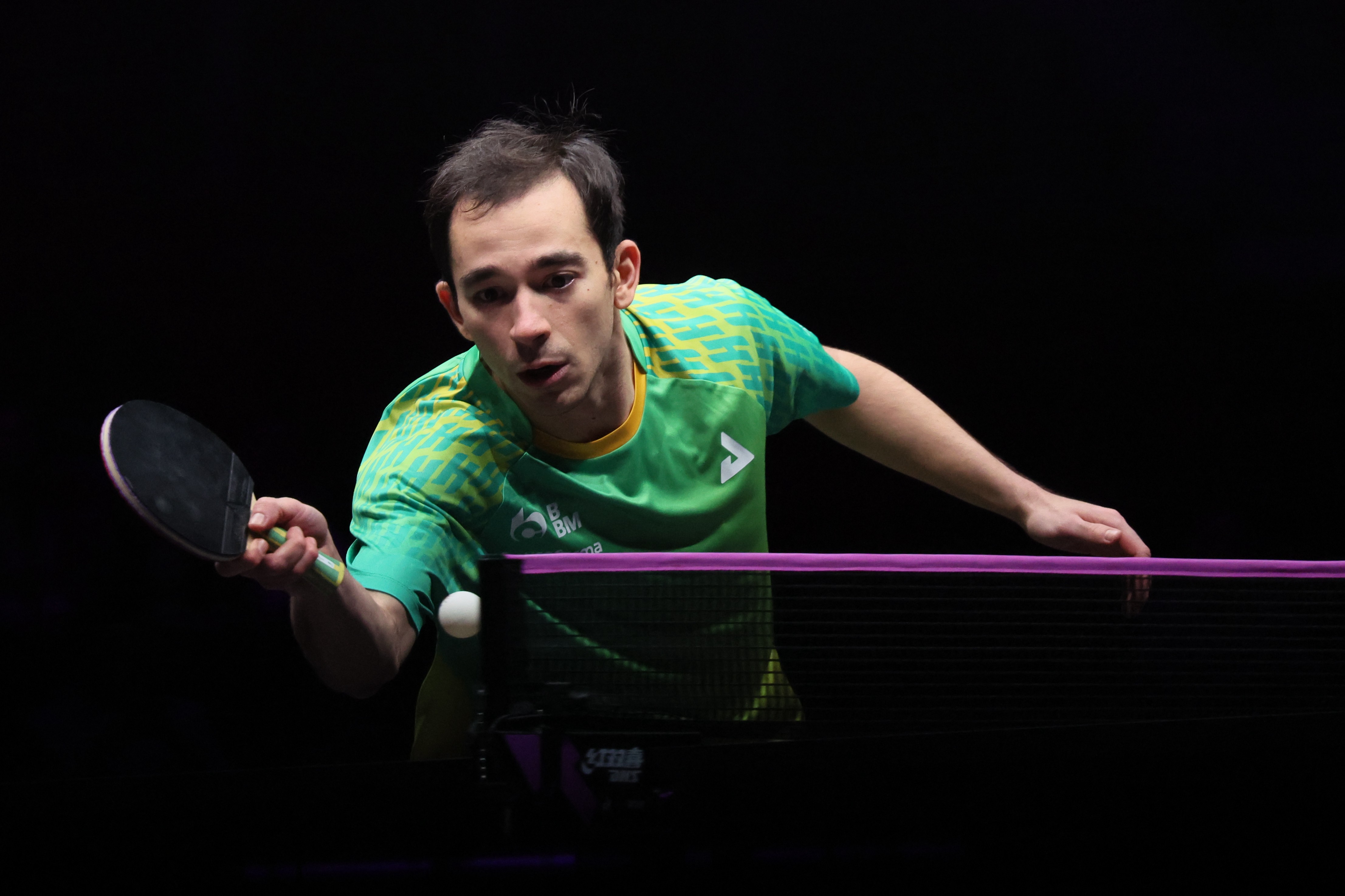 Hugo Calderano perde de virada e é eliminado do WTT Smash de Los Angeles