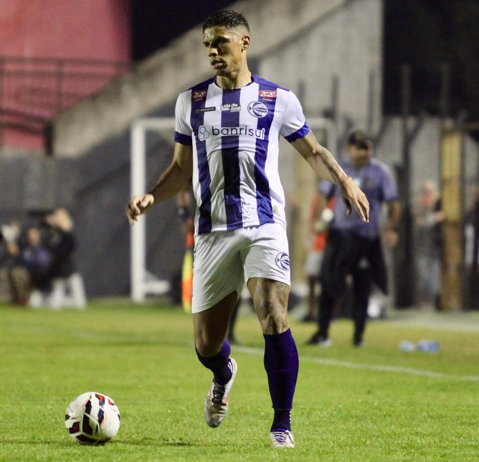 Giovane Gomez, atacante do São José-RS — Foto: Eduardo Torres | São José Futebol