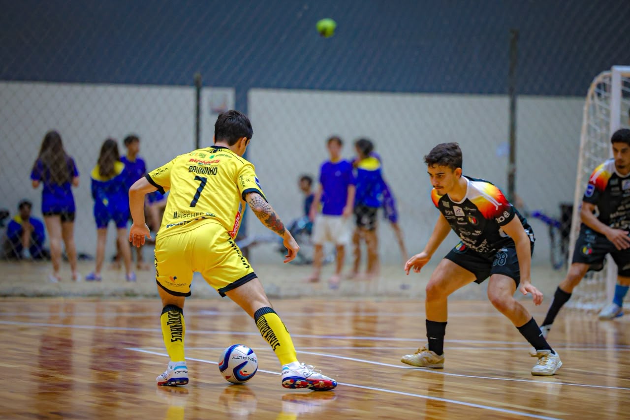Jaraguá goleia o Blumenau por 19 a 2 em jogo encerrado no primeiro tempo; entenda