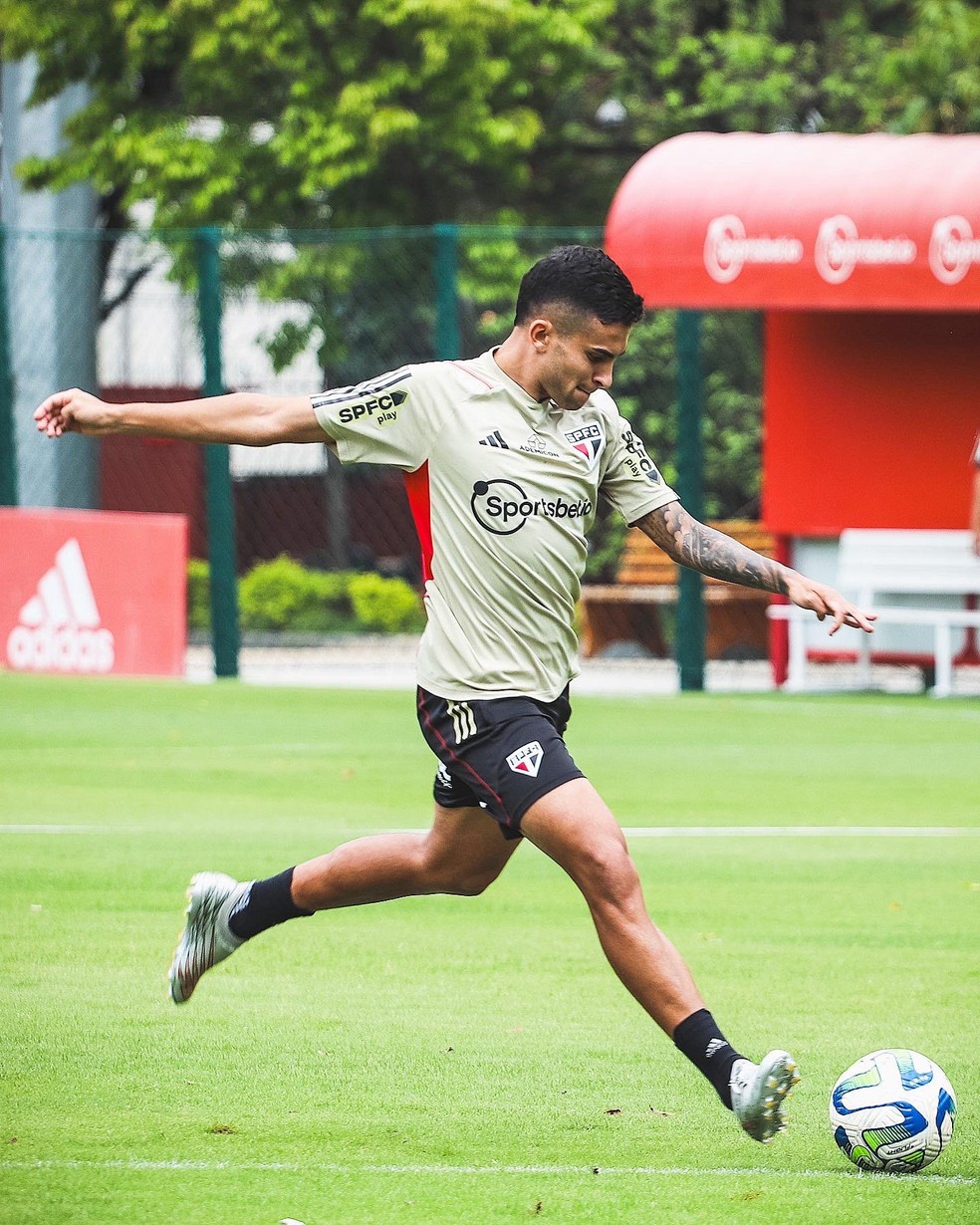 Rodrigo Nestor treina no CT do São Paulo — Foto: São Paulo FC
