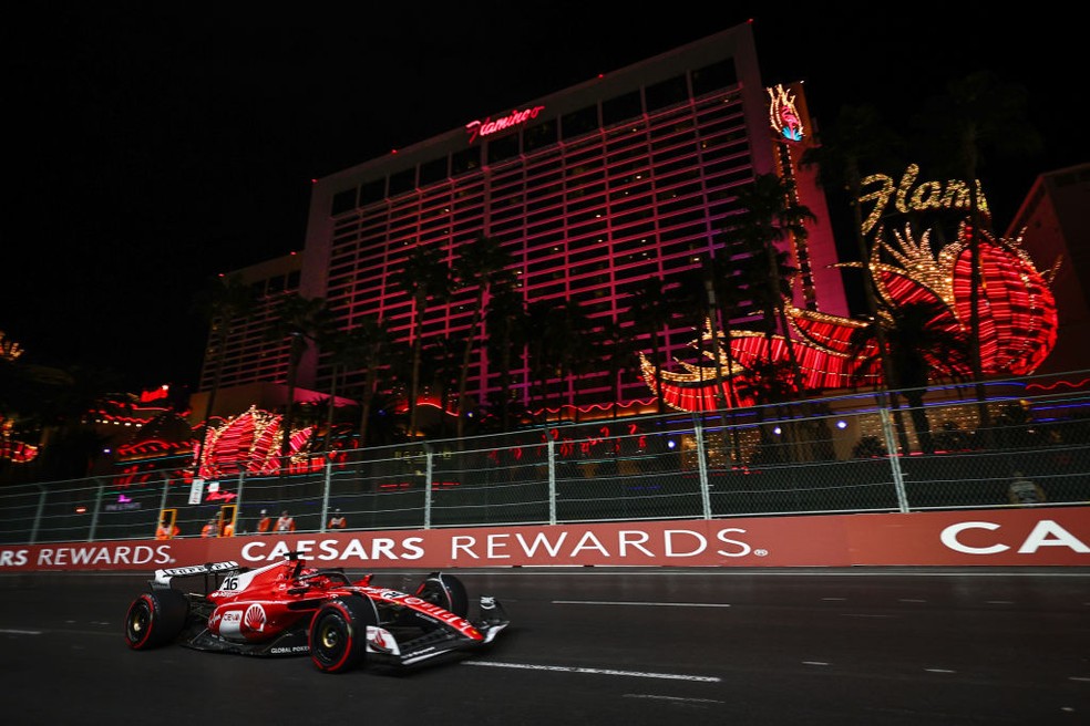 Leclerc na pole position para o Grande Prémio de Las Vegas após dobradinha  da Ferrari na qualificação – F1PT