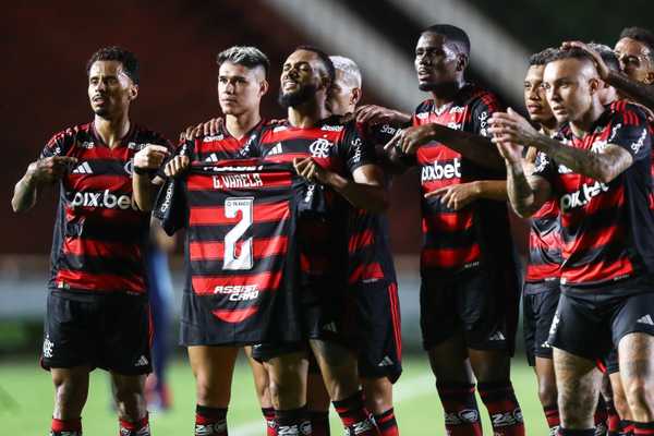 Portuguesa x Flamengo: Segundo Maior Público do Rubro-Negro Fora do Rio.