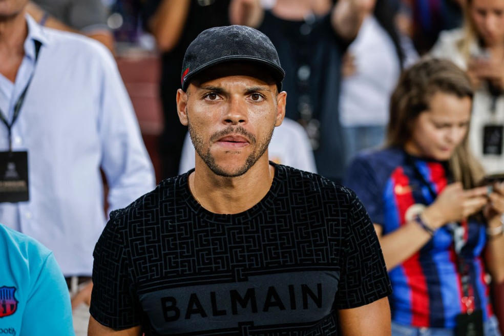 Braithwaite reforça o Grêmio por dois anos após defender o Espanyol